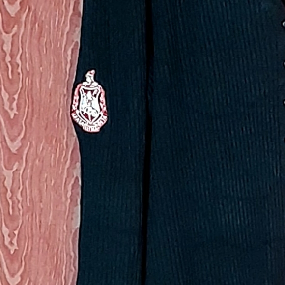 Delta Sigma Theta Red/Black Sweater Turtle Neck Dress Embroidered Size XXXXL New - Picture 4 of 11